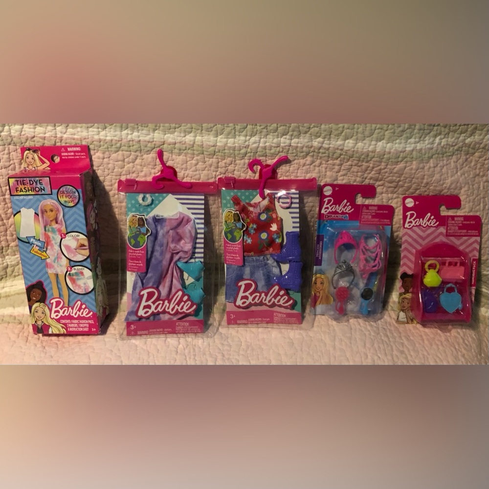 New Barbie accessories